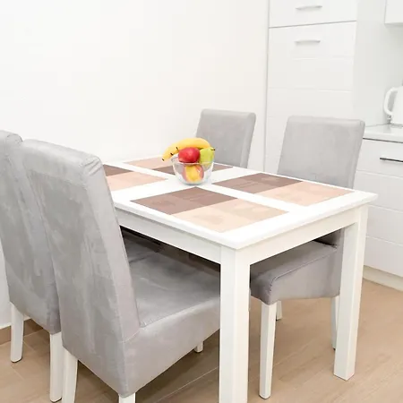 Apartment Astral *